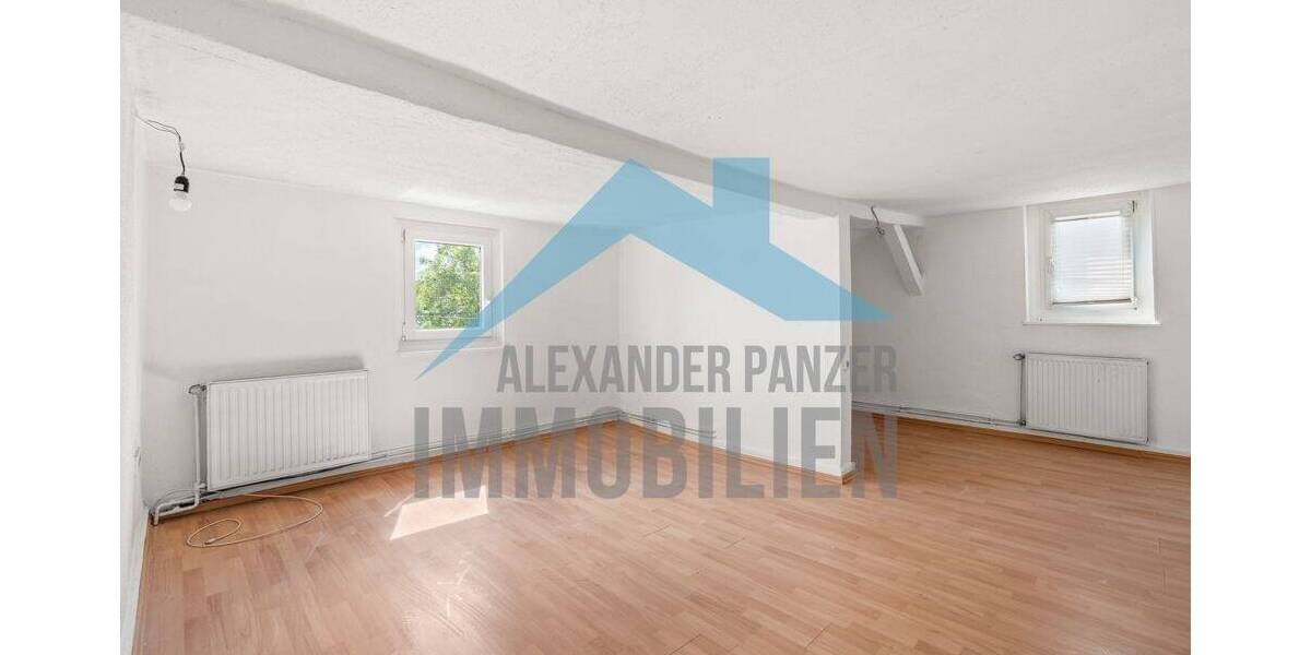 Mehrfamilienhaus, Wohnhaus Kassel Niederzwehren - 235.000&euro; | Angebot:23983191