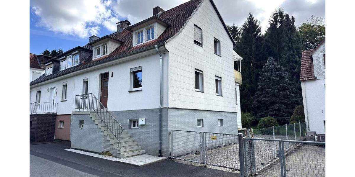 Doppelhaushälfte Helsa - 5 Zimmer, 120 m&sup2;, 129.000&euro; | Angebot:26156461