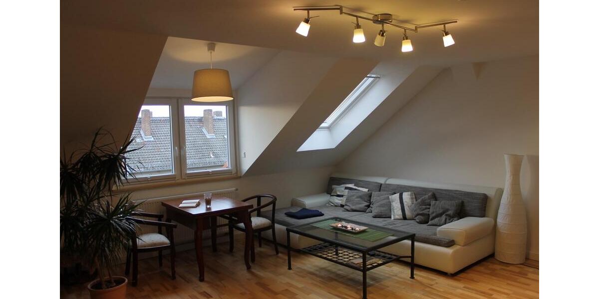 Dachgeschoßwohnung Kassel Südstadt - 3 Zimmer, 74 m&sup2;, 960&euro; | Angebot:26694093