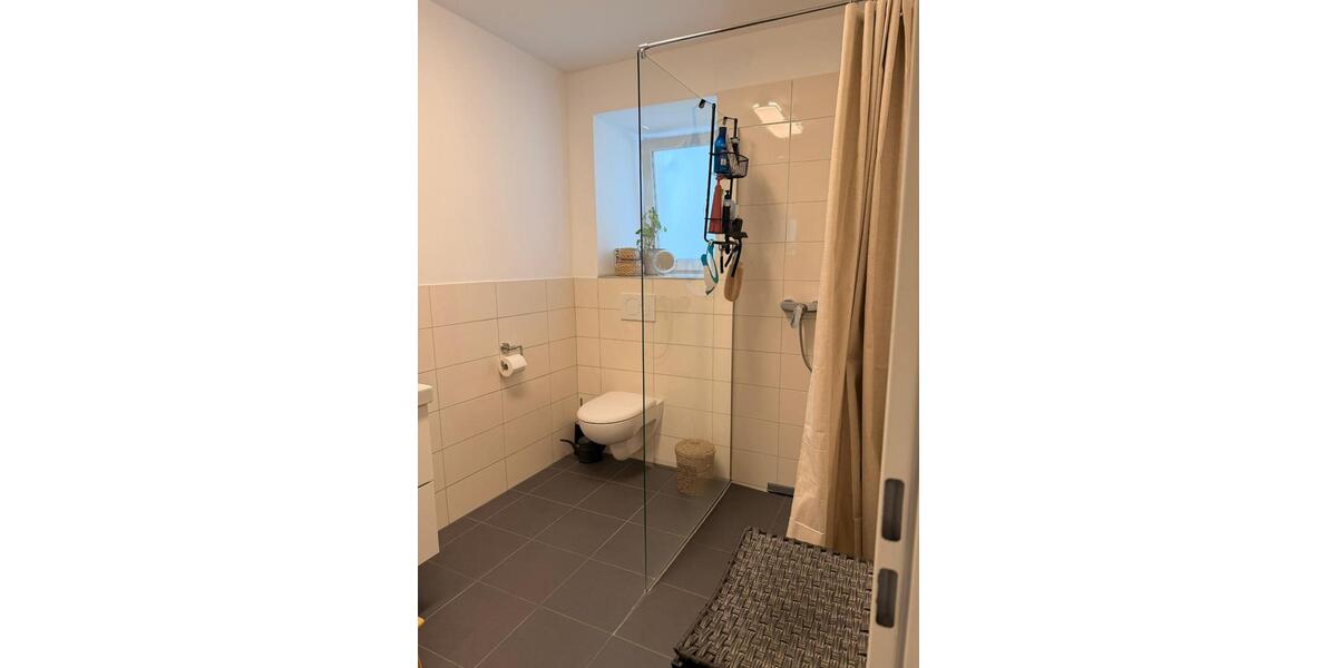 Erdgeschoßwohnung Felsberg - 3 Zimmer, 97 m&sup2;, 840&euro; | Angebot:25444883