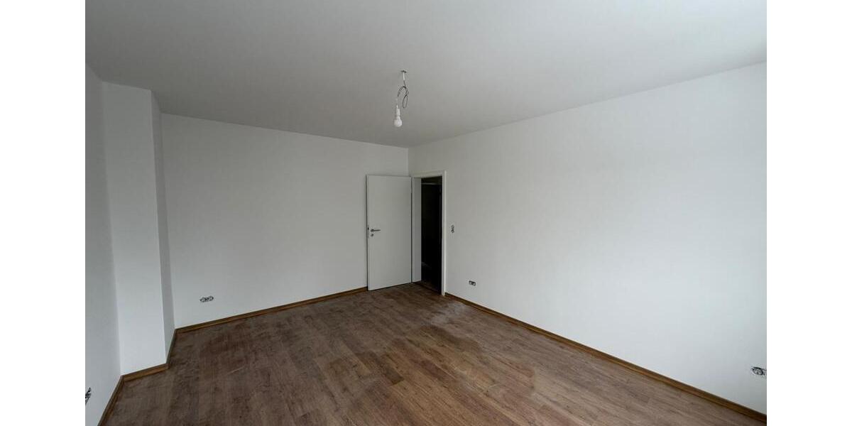 Etagenwohnung Lohfelden - 2 Zimmer, 65 m&sup2;, 715&euro; | Angebot:25123665