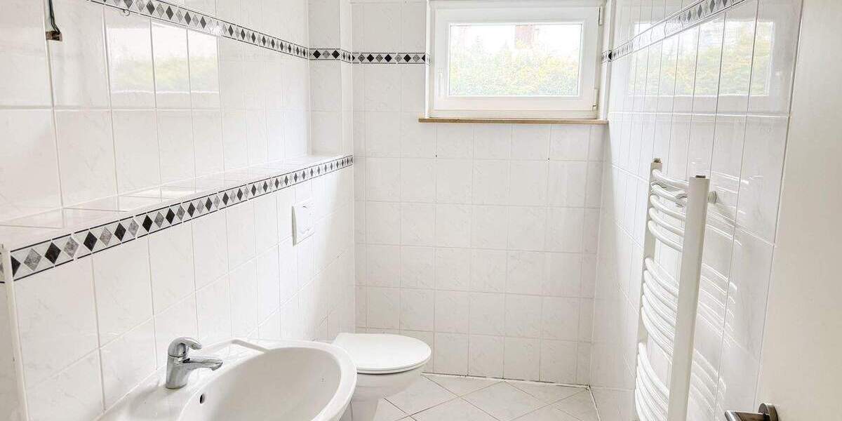 Mehrfamilienhaus, Wohnhaus Kassel Nordshausen - 8 Zimmer, 205 m&sup2;, 530.000&euro; | Angebot:26289977