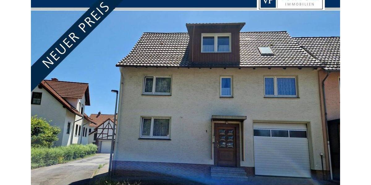 Attraktives Einfamilienhaus mit viel Platz und 3 Garagen in Hessisch Lichtenau OT 7 zimmer