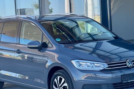 VW Touran 150.000 km 19.999 € Oelshausen 34289