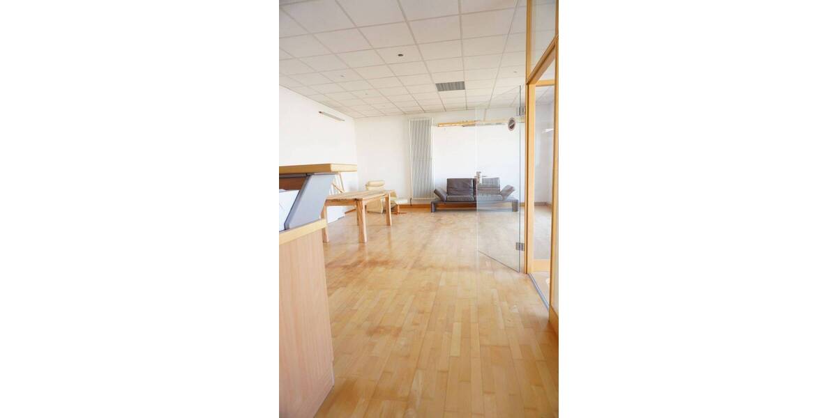 Gewerbeobjekt Zierenberg Oelshausen - 276.000&euro; | Angebot:26318502