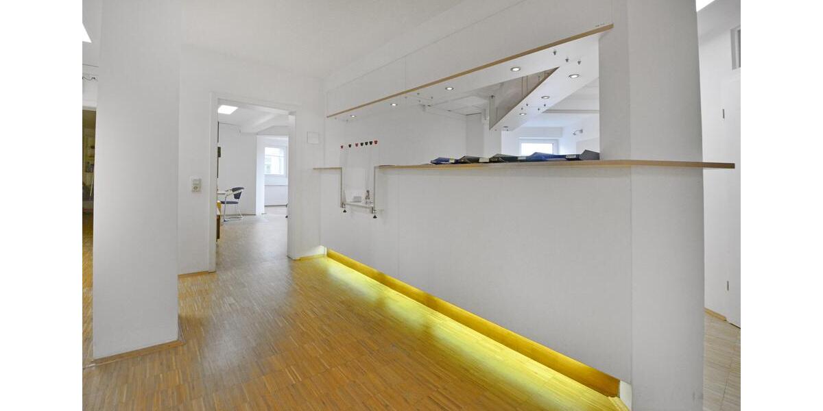 Gewerbeobjekt Kassel Vorderer Westen - 2.500&euro; | Angebot:24696924