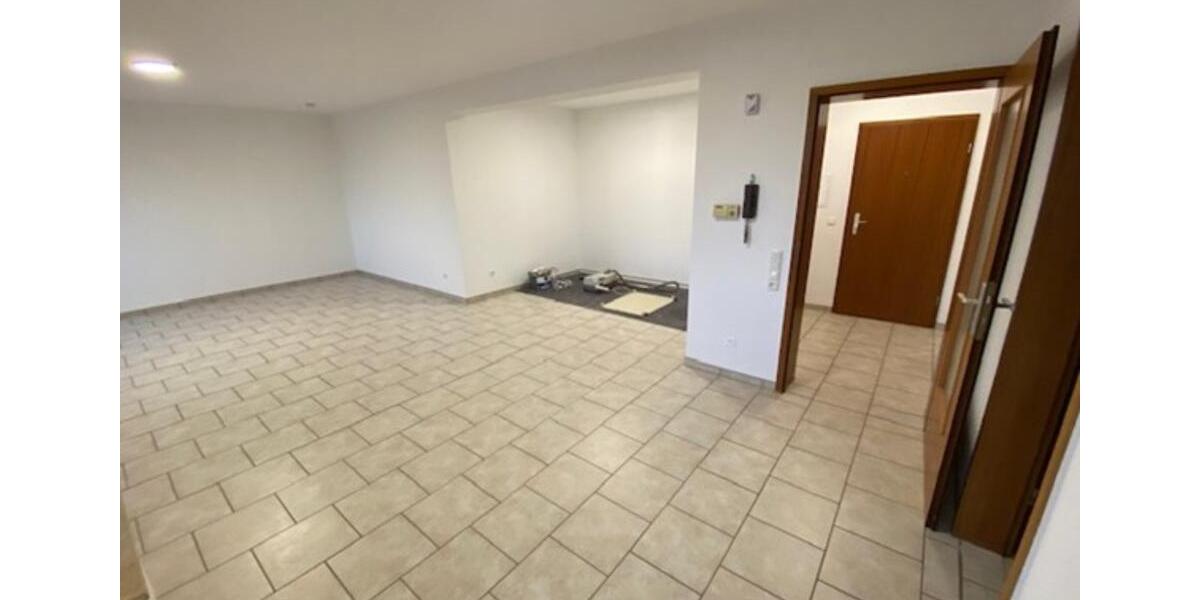 Etagenwohnung Grebenstein - 1 Zimmer, 50 m&sup2;, 500&euro; | Angebot:25724134