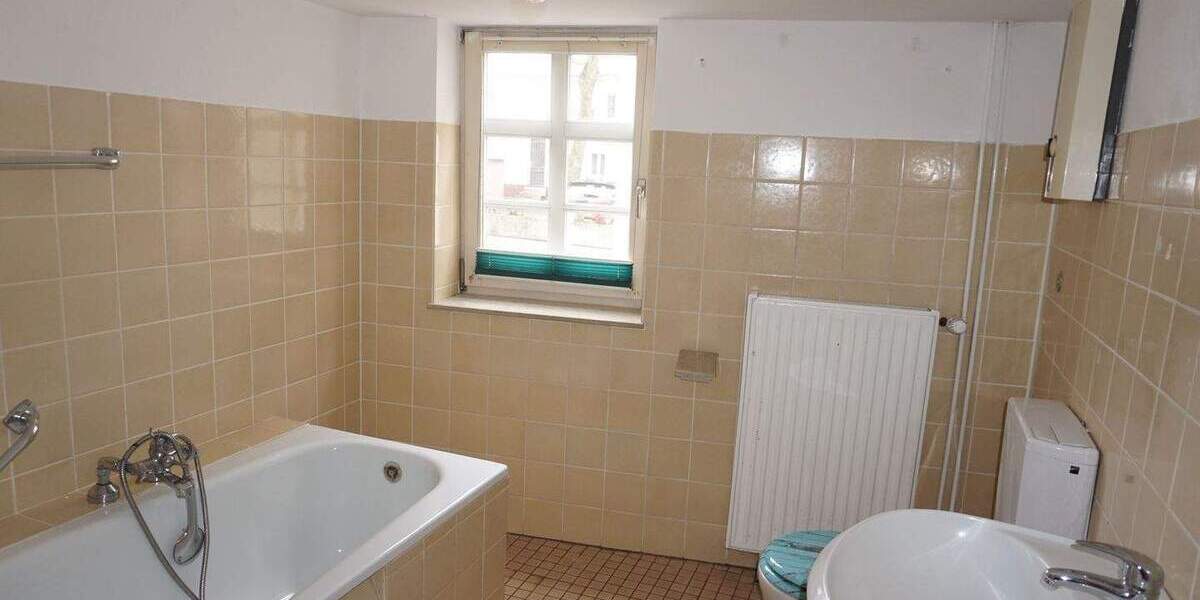 Einfamilienhaus Gudensberg - 5 Zimmer, 112 m&sup2;, 155.000&euro; | Angebot:26141295