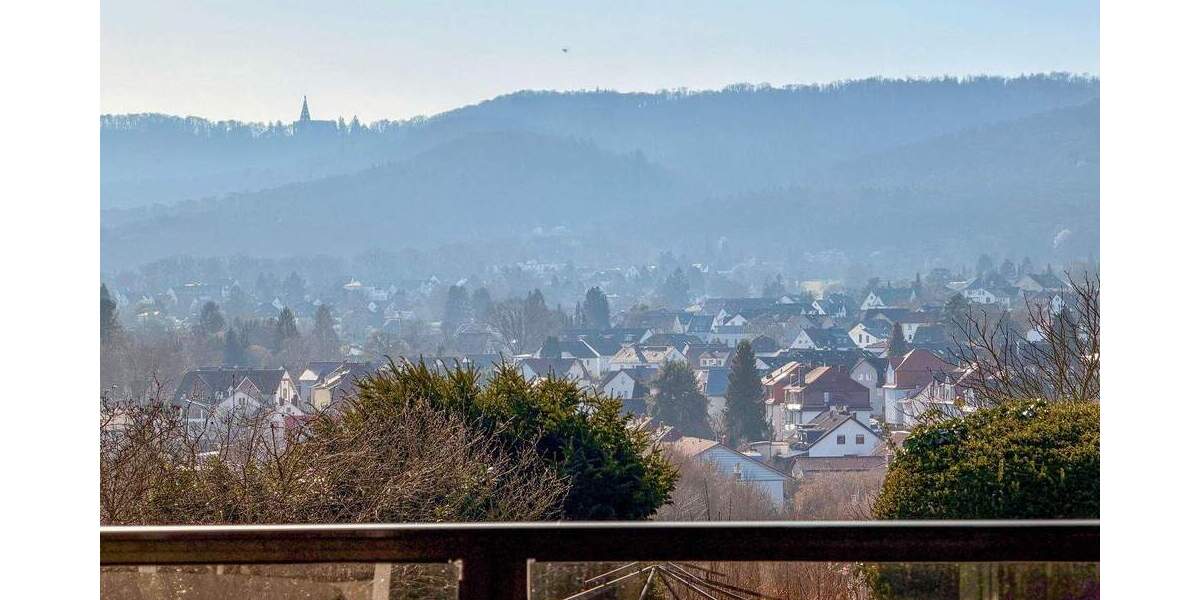 Einfamilienhaus Kassel Harleshausen - 9 Zimmer, 255 m&sup2;, 798.000&euro; | Angebot:25897961