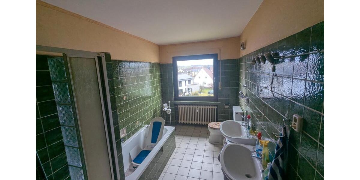 Etagenwohnung Vellmar - 2 Zimmer, 75 m&sup2;, 180.000&euro; | Angebot:26005732