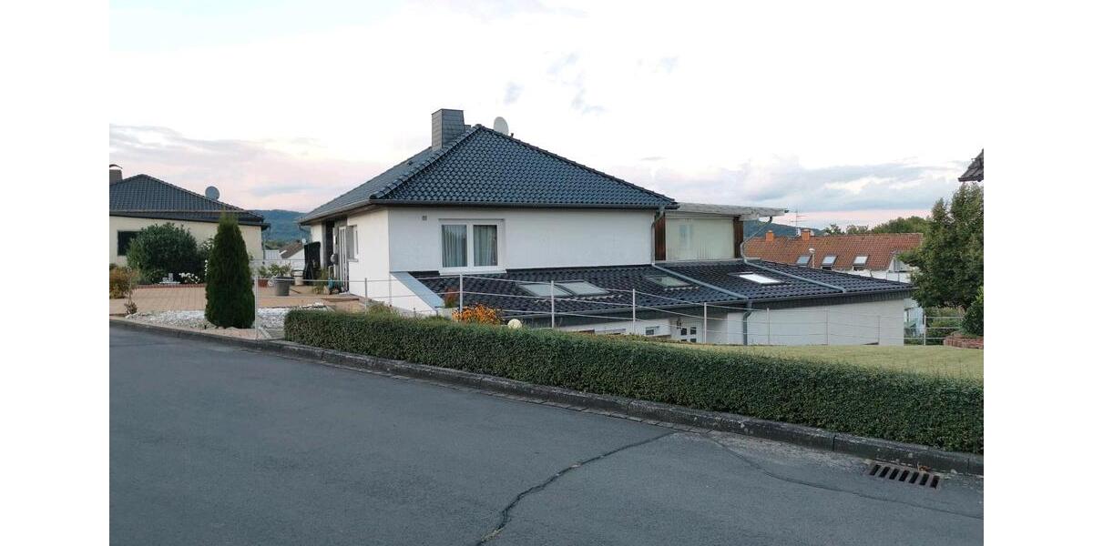 Mehrfamilienhaus, Wohnhaus Baunatal - 6 Zimmer, 300 m&sup2;, 679.000&euro; | Angebot:24561893