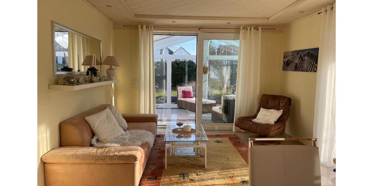 Einfamilienhaus Lohfelden - 3 Zimmer, 110 m&sup2;, 1.500&euro; | Angebot:25753736