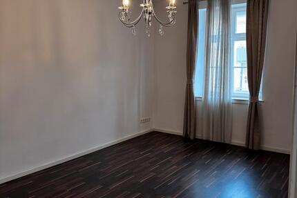 Wohnung Kassel Vorderer Westen - 2 Zimmer, 60 m&sup2;, 800&euro; | Angebot:27629698