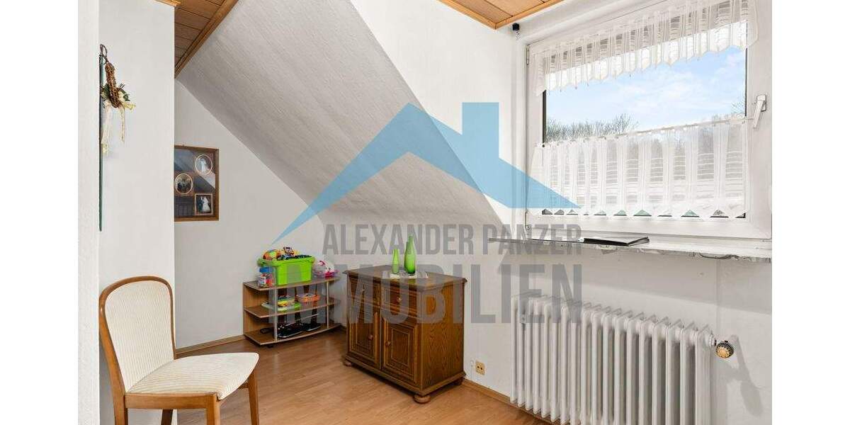 Mehrfamilienhaus, Wohnhaus Kassel / Bettenhausen Bettenhausen - 9 Zimmer, 212 m&sup2;, 349.900&euro; | Angebot:25748426