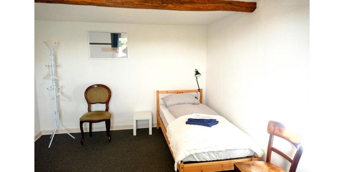 Etagenwohnung Kassel Fasanenhof - 3 Zimmer, 70 m&sup2;, 22&euro; | Angebot:19637197