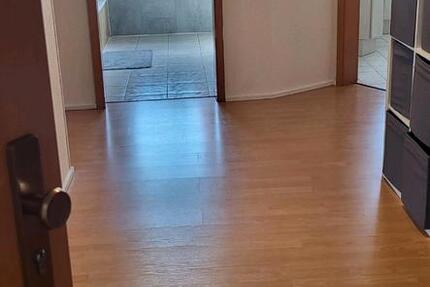 Wohnung Gudensberg - 3 Zimmer, 80 m&sup2;, 650&euro; | Angebot:25353152