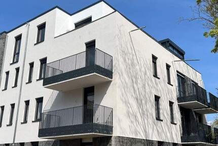 Wohnung Kassel Fasanenhof - 3 Zimmer, 109 m&sup2;, 1.308&euro; | Angebot:25684922