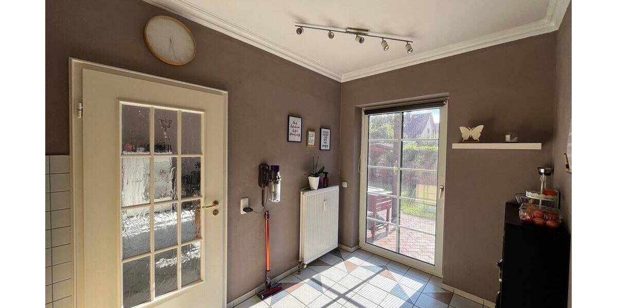 Etagenwohnung Kassel Kirchditmold - 2 Zimmer, 72 m&sup2;, 690&euro; | Angebot:26343669