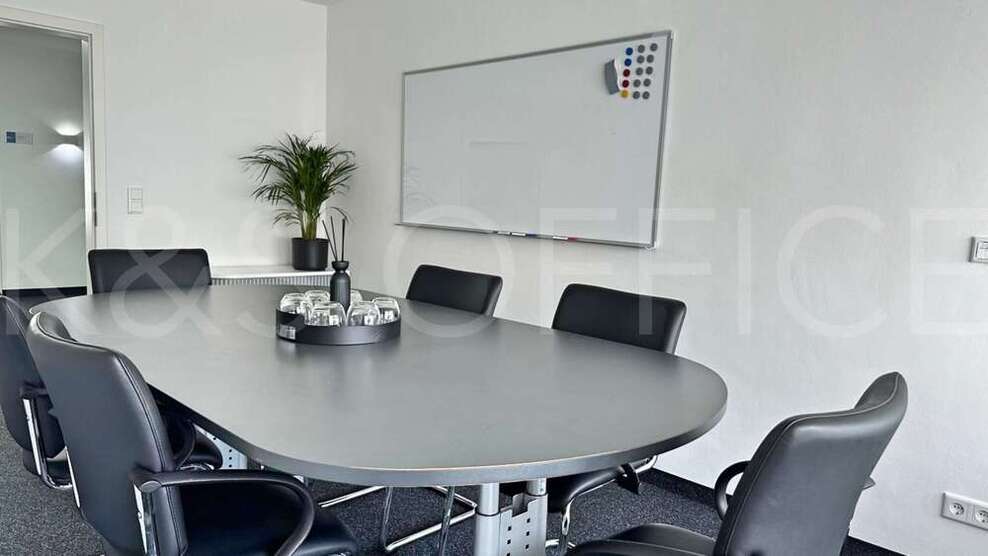 Büro in Kassel 2.070 € 18 m²