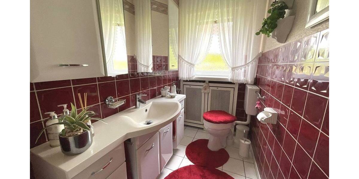 Einfamilienhaus Hessisch Lichtenau Retterode - 4 Zimmer, 119 m&sup2;, 232.000&euro; | Angebot:25210605