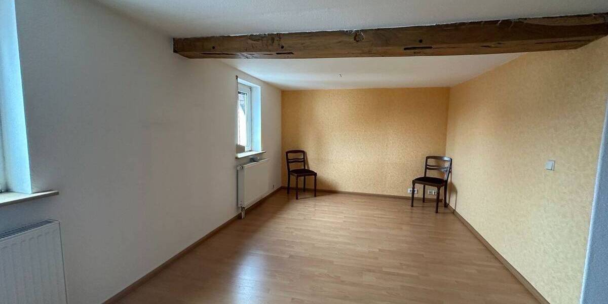 Mehrfamilienhaus, Wohnhaus Gudensberg Obervorschütz - 9 Zimmer, 239 m&sup2;, 125.000&euro; | Angebot:26154872