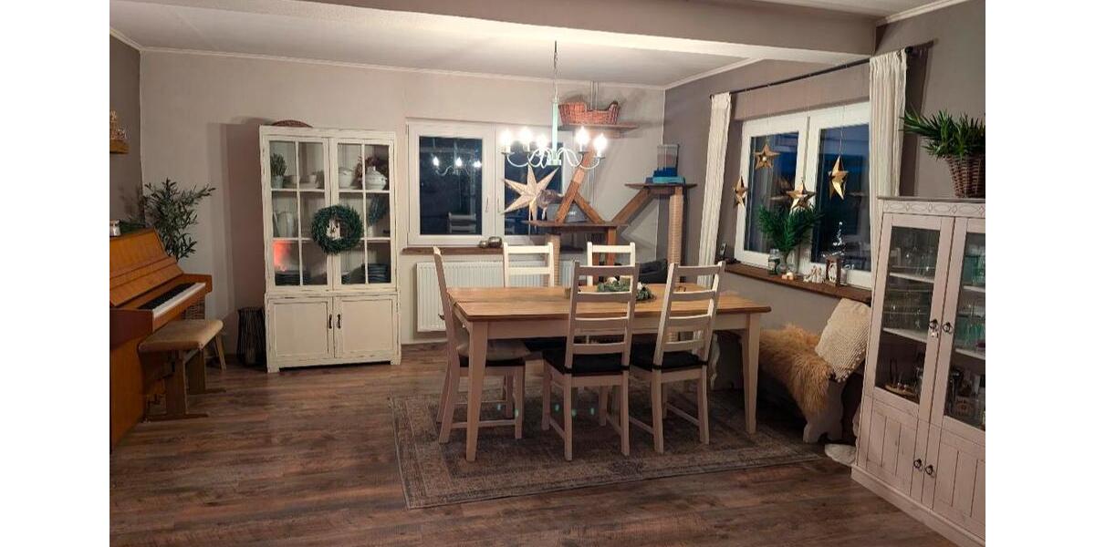 Einfamilienhaus Malsfeld - 5 Zimmer, 120 m&sup2;, 158.000&euro; | Angebot:26669685