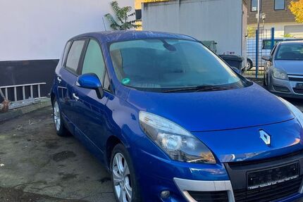 Renault Scenic 116.000 km 2.300 &euro; kassel 34127