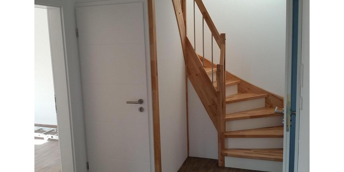 Dachgeschoßwohnung Kassel Harleshausen - 3 Zimmer, 102 m&sup2;, 1.530&euro; | Angebot:26462635