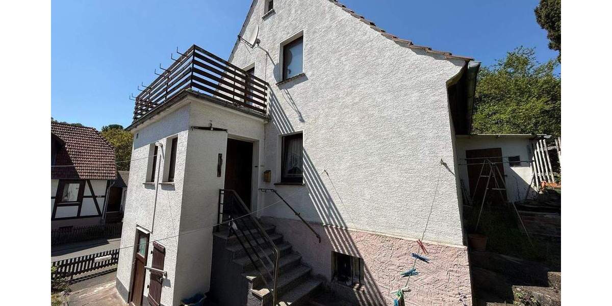 Charmantes Einfamilienhaus mit Potenzial in ruhiger Lage von Werleshausen 5 zimmer