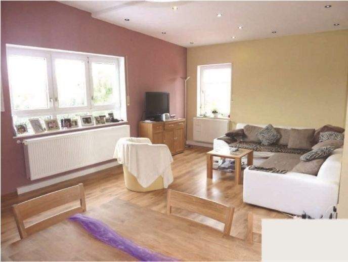  2 Familienhaus mit Gewerbe-Büro-Praxisfläche -Seminaräume nutzbar - ohne Investionsstau 1 zimmer