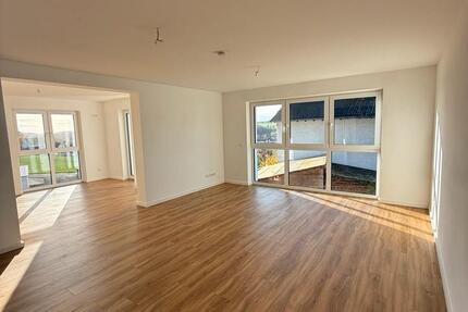 Neubau | Balkon + Terrasse | Lichtdurchflutet 3 zimmer