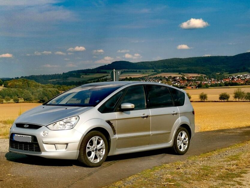 S-Max