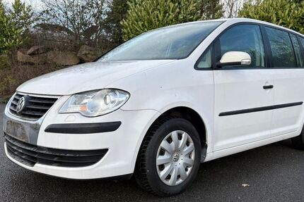 VW Touran 125.000 km 6.200 € Kassel 34125