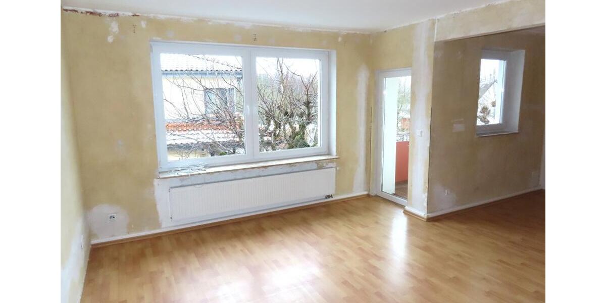 Renovierte 3 ZKB mit Balkon + Stellplatz - Ruhige Lage in Niestetal-H. 3 zimmer