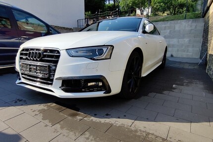 Audi A5 178.000 km 17.000 € Warburg 34414