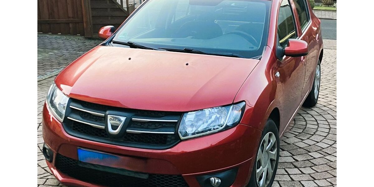 Dacia Sandero 92.000 km 7.500 &euro; Hessisch Lichtenau 37235
