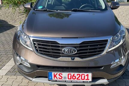 Kia Sportage 117.000 km 8.499 &euro; Kassel 34125