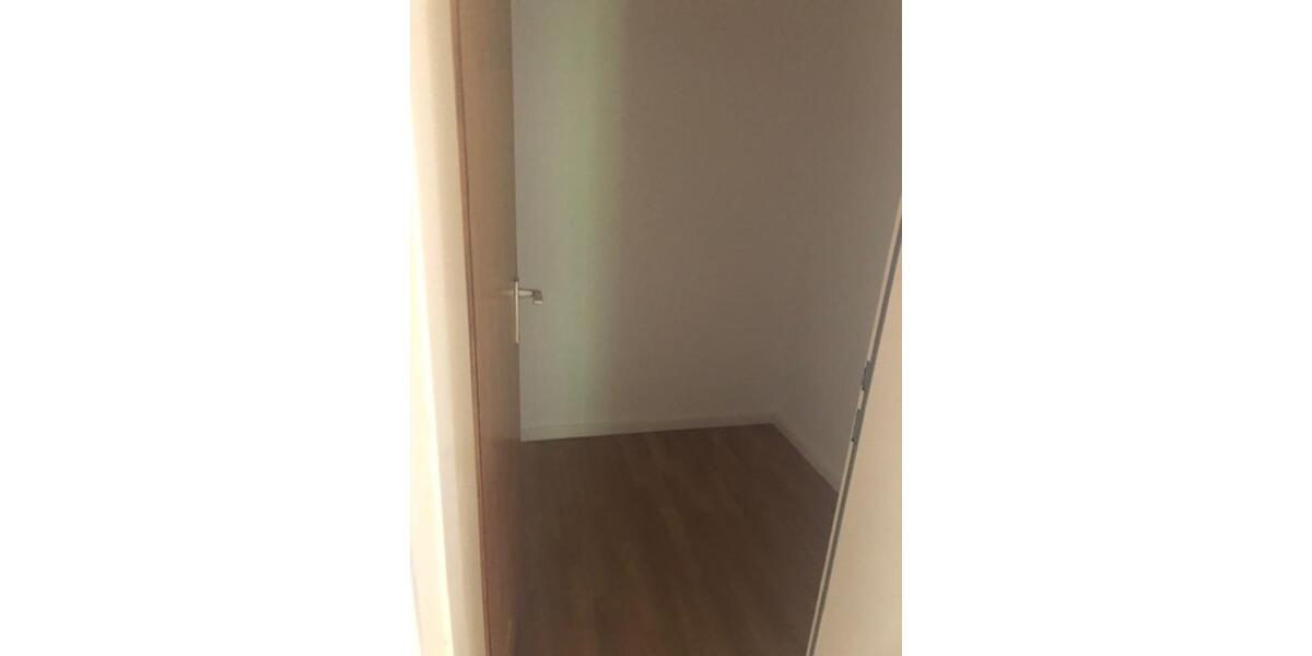 Etagenwohnung Kassel Fasanenhof - 5 Zimmer, 130 m&sup2;, 1.236&euro; | Angebot:23826312