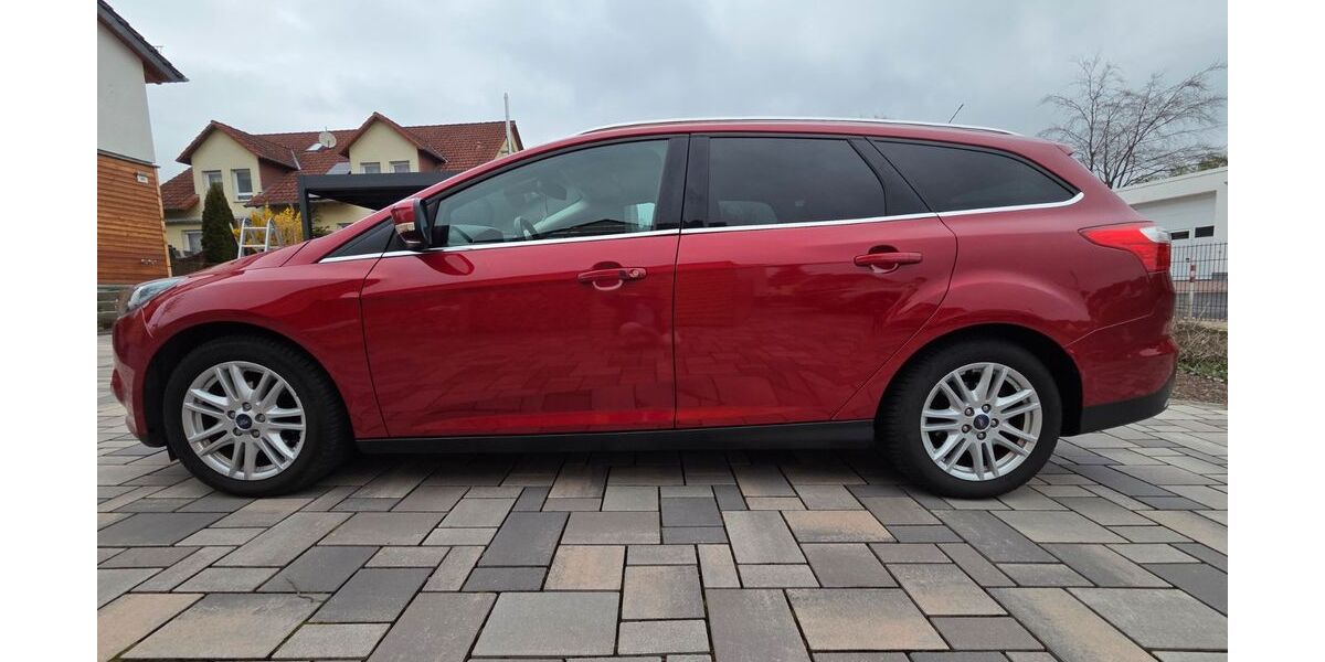 Ford Focus 125.500 km 5.299 &euro; Schauenburg 34270