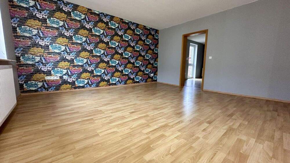 Einfamilienhaus Wolfhagen Istha - 7 Zimmer, 200 m&sup2;, 1.150&euro; | Angebot:25711112