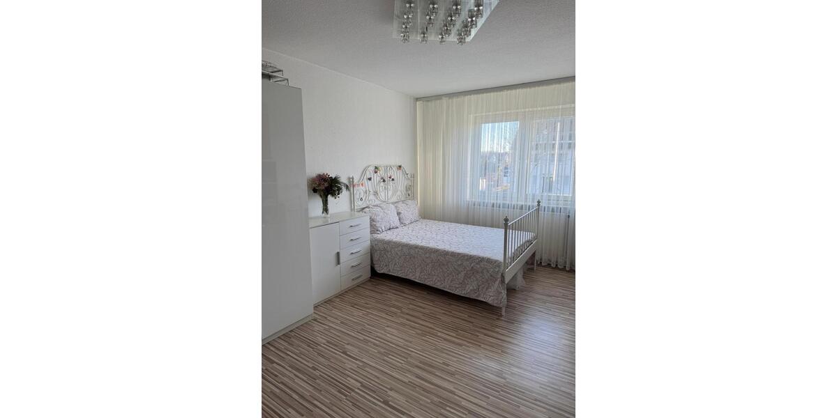 Gut geschnittene 5-Zimmerwohnung für Familien mit GartenGarage 5 zimmer