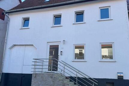 Haus Grebenstein - 6 Zimmer, 140 m&sup2;, 185.000&euro; | Angebot:26232358