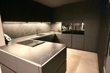 Erdgeschoßwohnung mit Möbel 4 zimmer