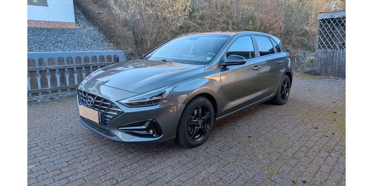 Hyundai i30 84.400 km 17.350 &euro; Felsberg 34587