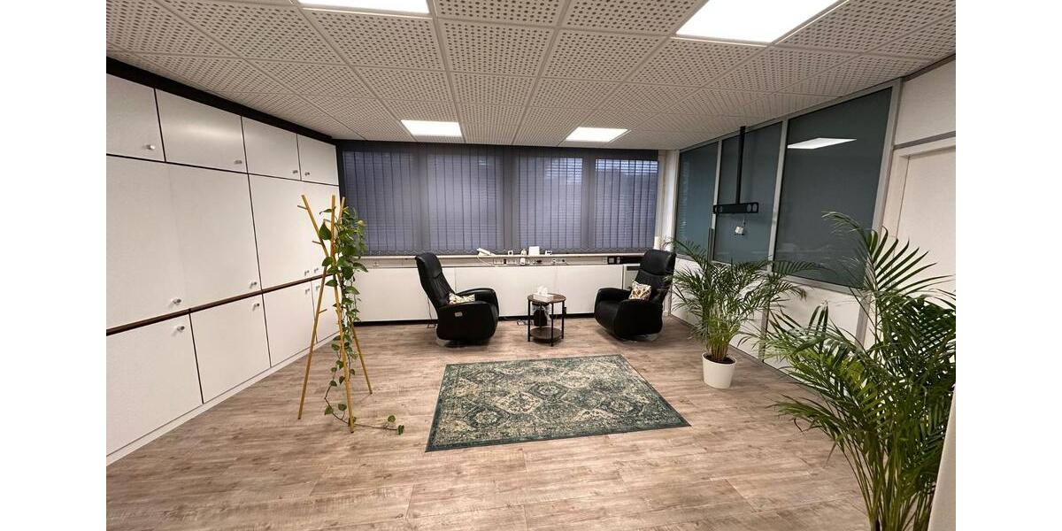 Schöne BüroPraxis Räume in 34121 Kassel Wehlheiden EG 2 zimmer