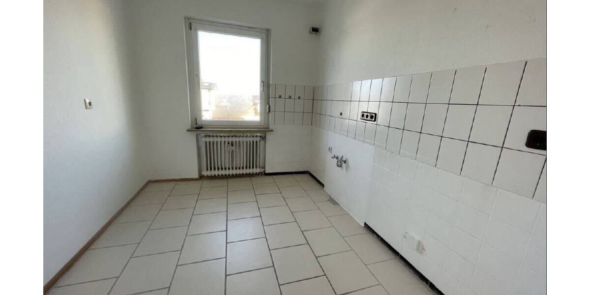 Mehrfamilienhaus, Wohnhaus Wolfhagen - 6 Zimmer, 220 m&sup2;, 339.000&euro; | Angebot:26128026