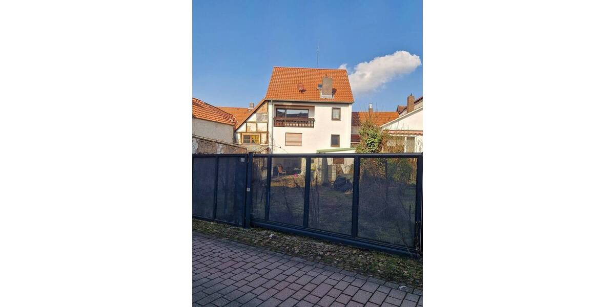 Einfamilienhaus Witzenhausen - 8 Zimmer, 190 m&sup2;, 175.000&euro; | Angebot:25968547