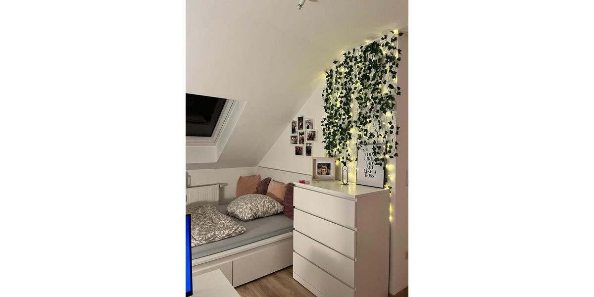 Dachgeschoßwohnung Lohfelden - 1 Zimmer, 35 m&sup2;, 420&euro; | Angebot:26197321