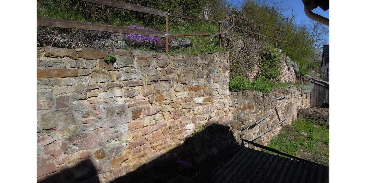 Einfamilienhaus Kassel Fasanenhof - 6 Zimmer, 128 m&sup2;, 275.000&euro; | Angebot:25402342