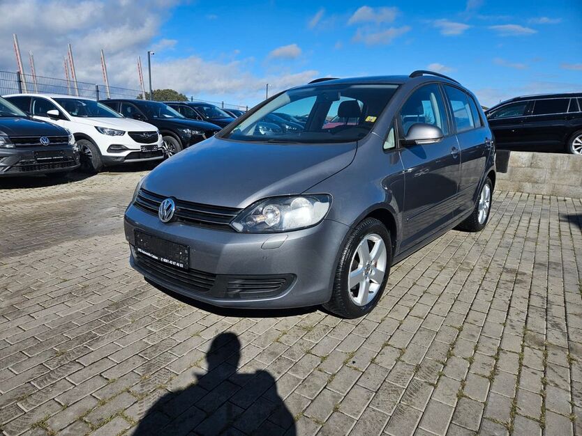 VW Golf 116.645 km 7.950 € Calden 34379